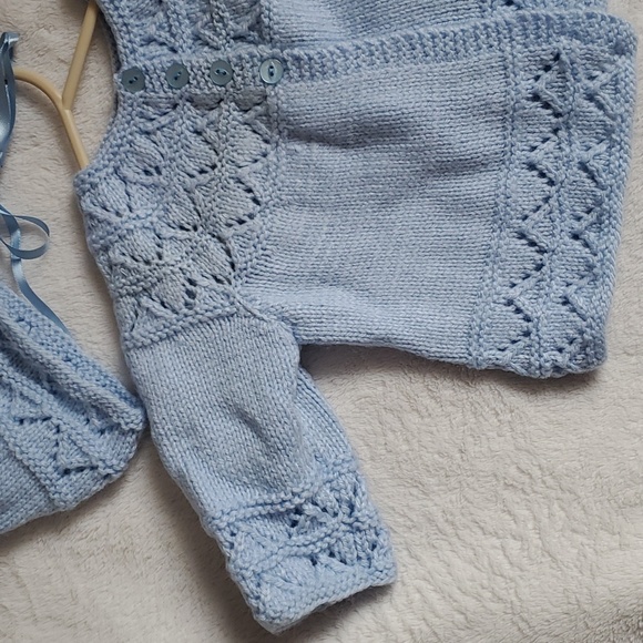 Handmade Knitted newborn sweater set - Picture 3 of 8